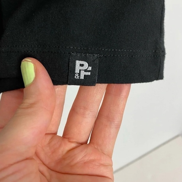 Poches & Fils Tshirt Mens Medium Unisex P&F Montreal Tee Crewneck Short Sleeve - Picture 4 of 6